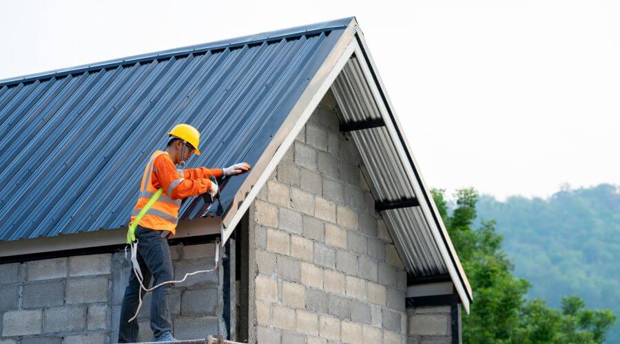 Expert top industrial roofings services in Footville, WI